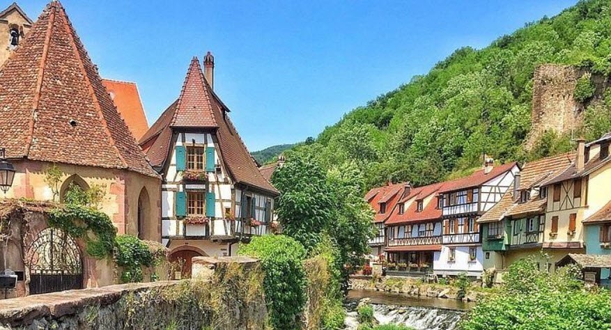 Château du Frœnsbourg, , France